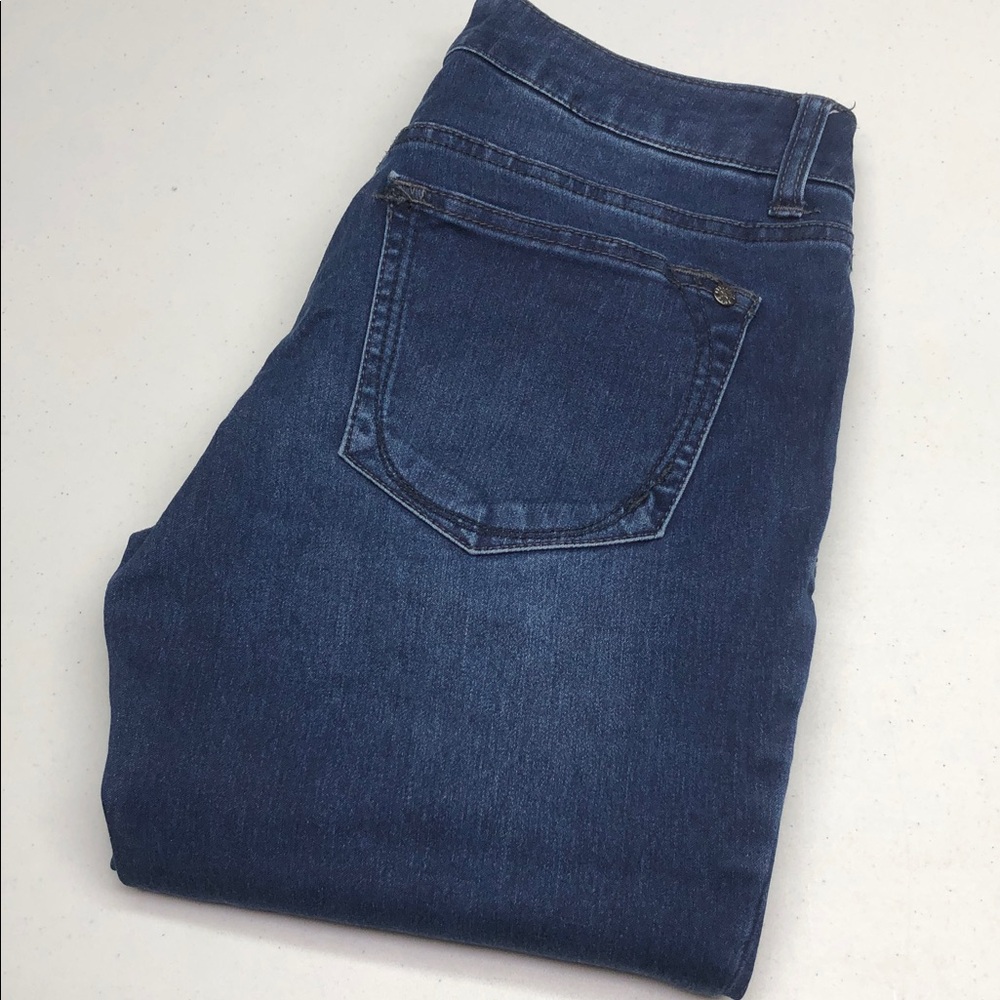 CELEBRITY PINK HIGH-RISE SKINNY JEANS 5/27x28 ⭐️